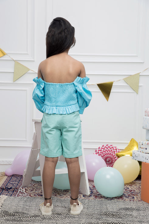 Off-Shoulder Top with Pineapple Pant